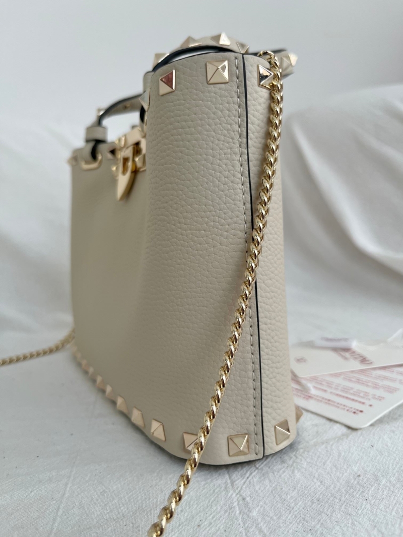 Va1e*ntin0 top handle bag